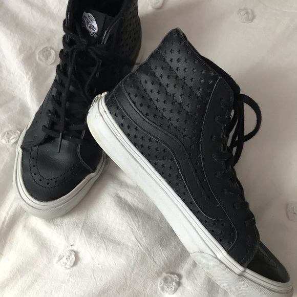 Vans SK8-Hi Slim Leather Star Sneakers - Picture 2 of 4